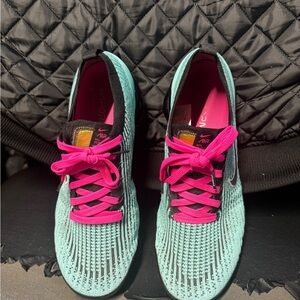 - Air VaporMax 3.0 'South Beach'